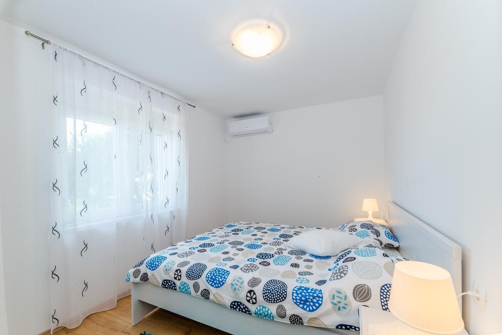 Apartment Robinson Podvrsje Eksteriør billede